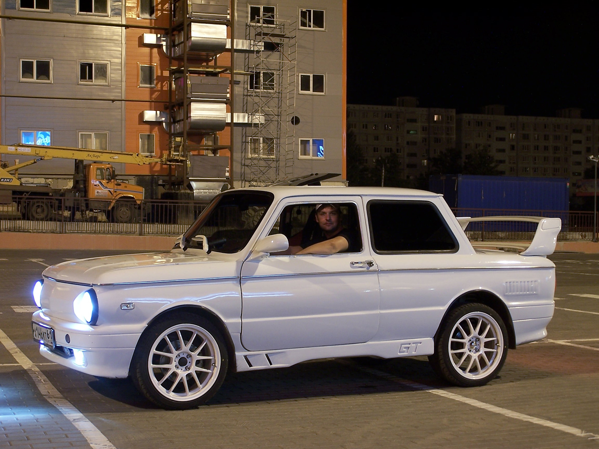 Запр. ЗАЗ 968 Tuning. Запорожец тюнингованный ЗАЗ. Обвес на ЗАЗ 968. Тюнингованный ЗАЗ 968.