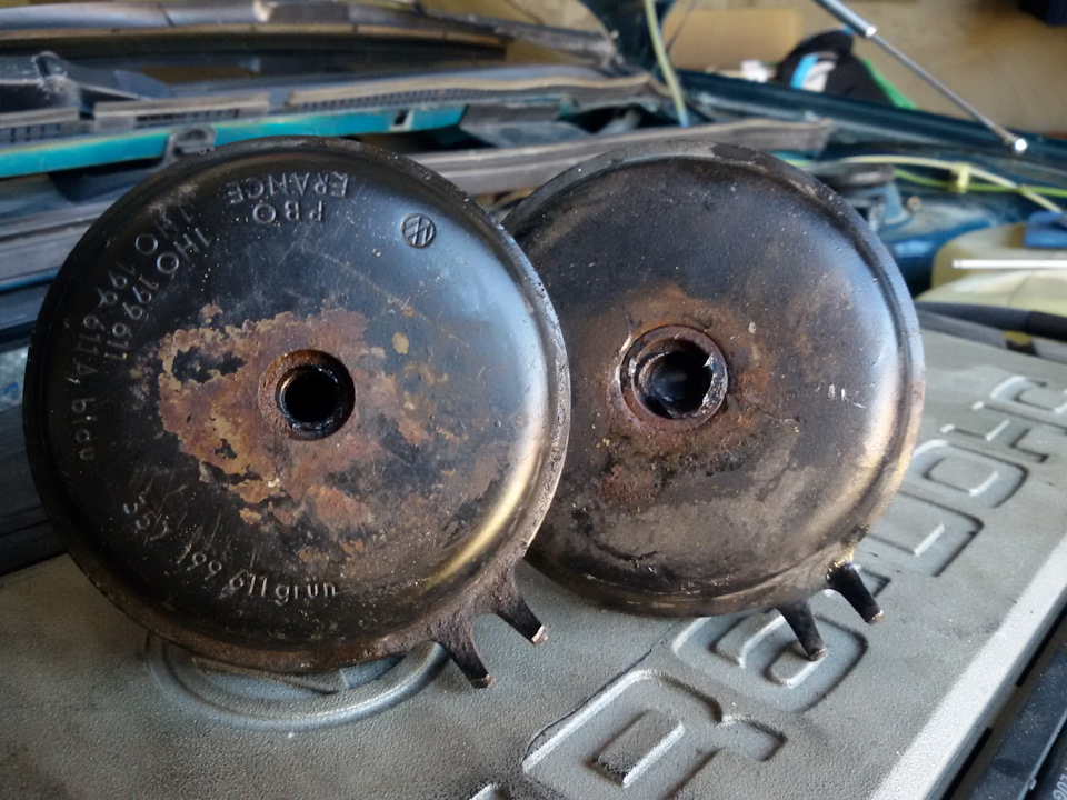 Фото в бортжурнале Volkswagen Passat B3. Запчасти на фото: 119367