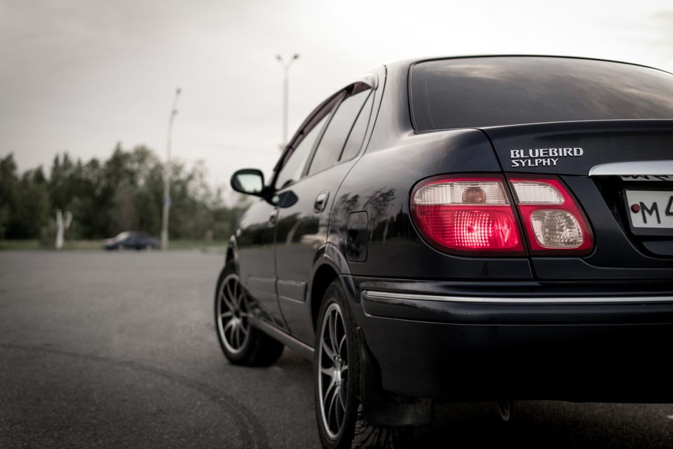 Bluebird g10. Nissan Bluebird Sylphy. Ниссан Блюберд g10. Ниссан Блюберд Силфи черный. Ниссан Блюберд Силфи 2000.