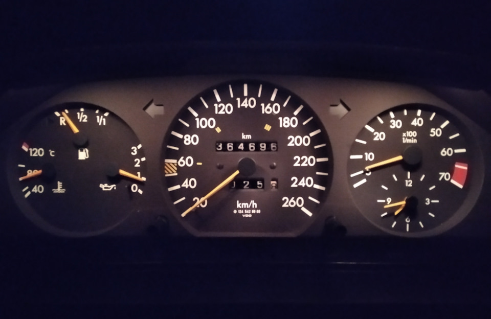 Замена щитка приборов — Mercedes-Benz E-Class (W124), 2,2 л, 1992 года ...