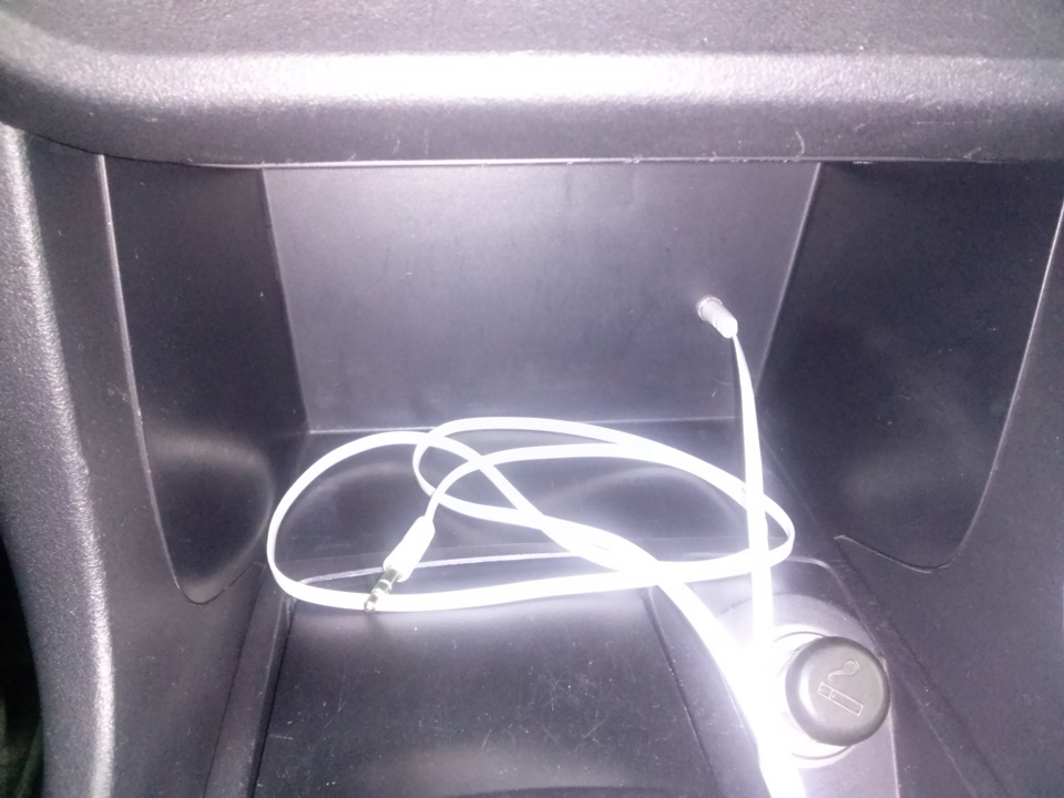 AUX, линейники, саб + размеры — Mitsubishi Lancer X, 2 л, 2008 года ...