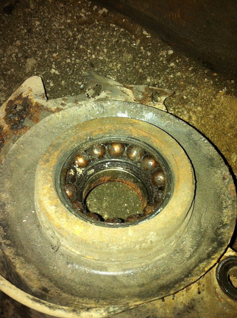 сайленты, ступицы… — Hyundai Matrix, 1,8 л, 2005 года своими руками