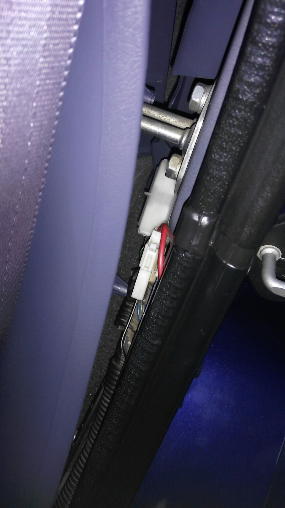 Замена концевика двери — Toyota Hilux Surf (3G), 3 л, 1996 года ...