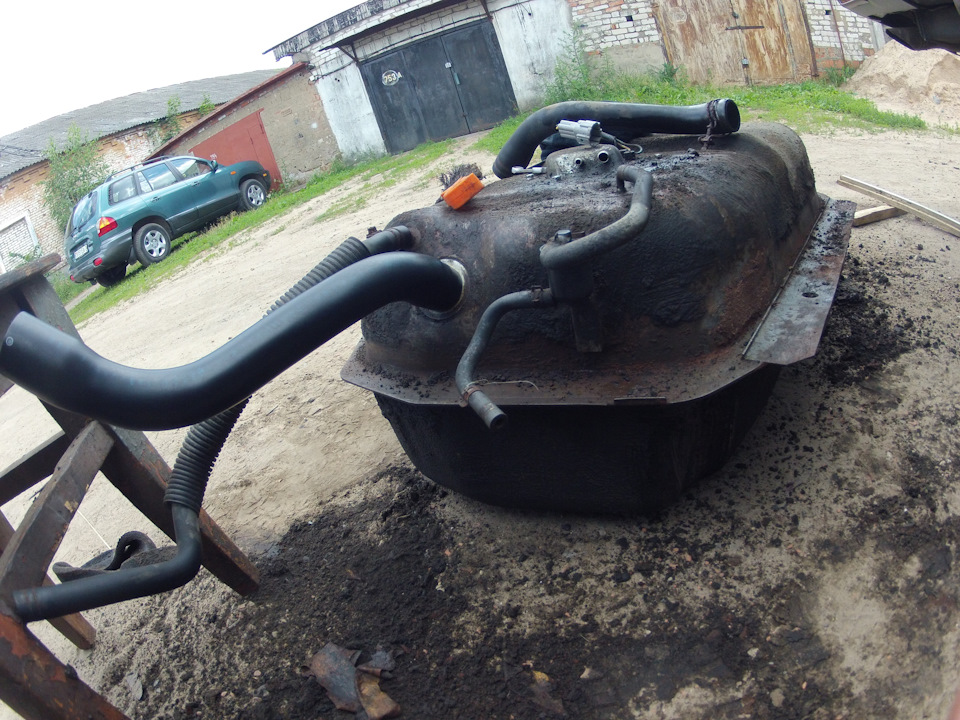 замена топливного шланга — Nissan Patrol GR II (Y61)