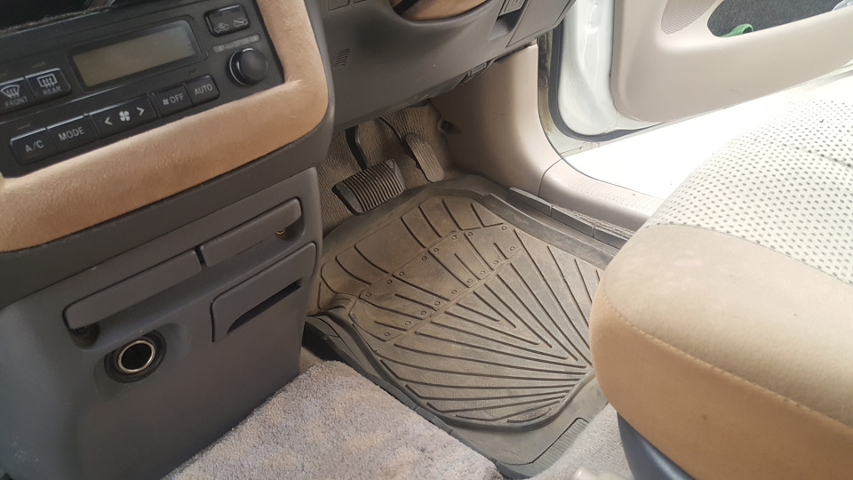 Замена салонного фильтра - Toyota Sprinter (100), 1,6 л, 1992 года расходники DR
