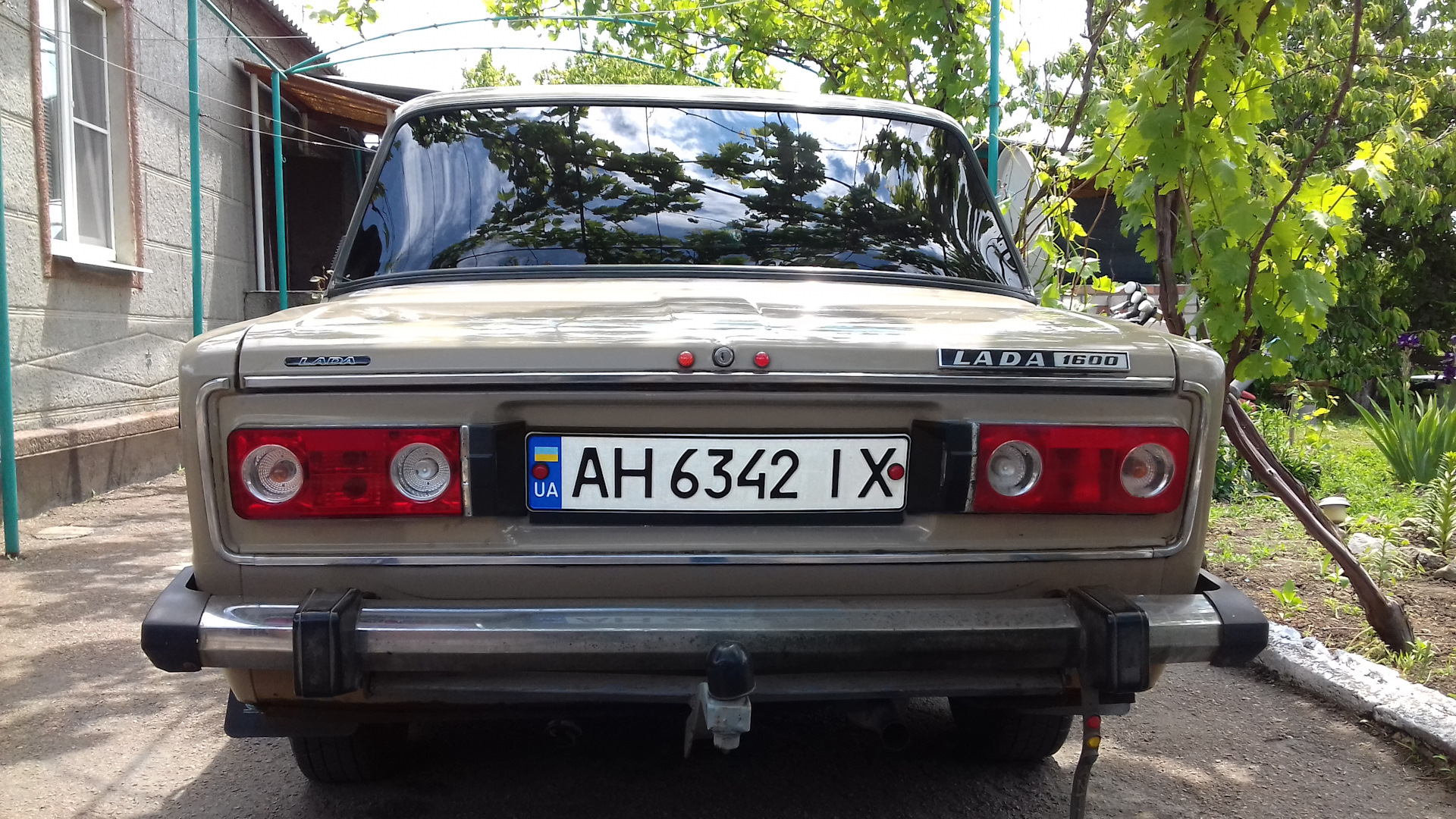 Обработка днища мастикой на "kofe-six" — Lada 2106, 1,6 л, 1977 года ...