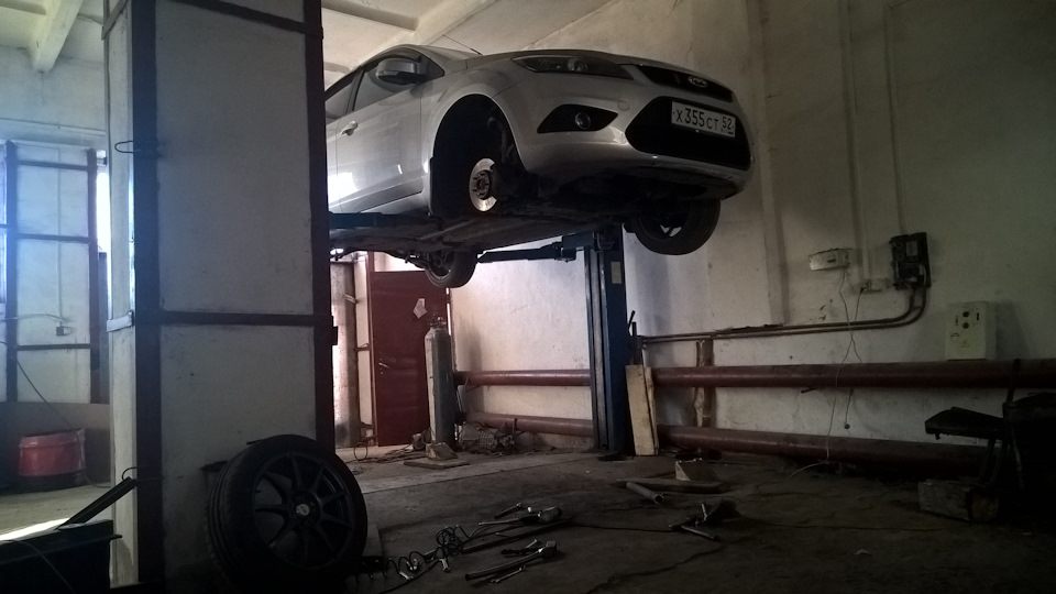 ford-focus-ii-hatchback-1-6-2008