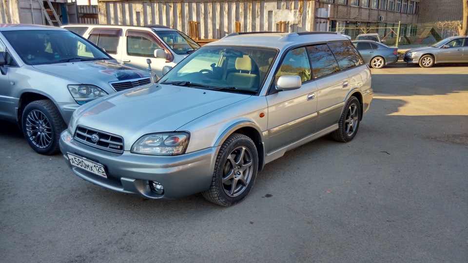 Отличие subaru legacy от subaru legacy lancaster