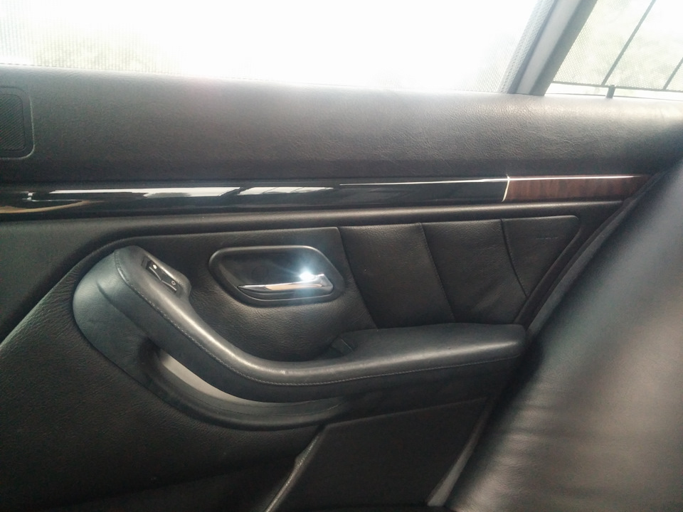 Фото в бортжурнале BMW 5 series (E39)