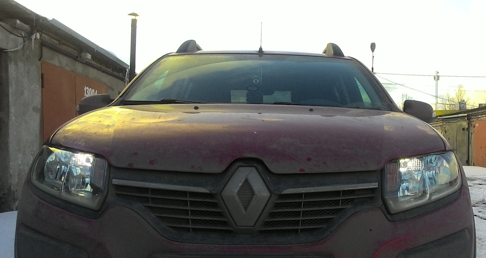 Режим габаритов — Renault Sandero Stepway (2G)