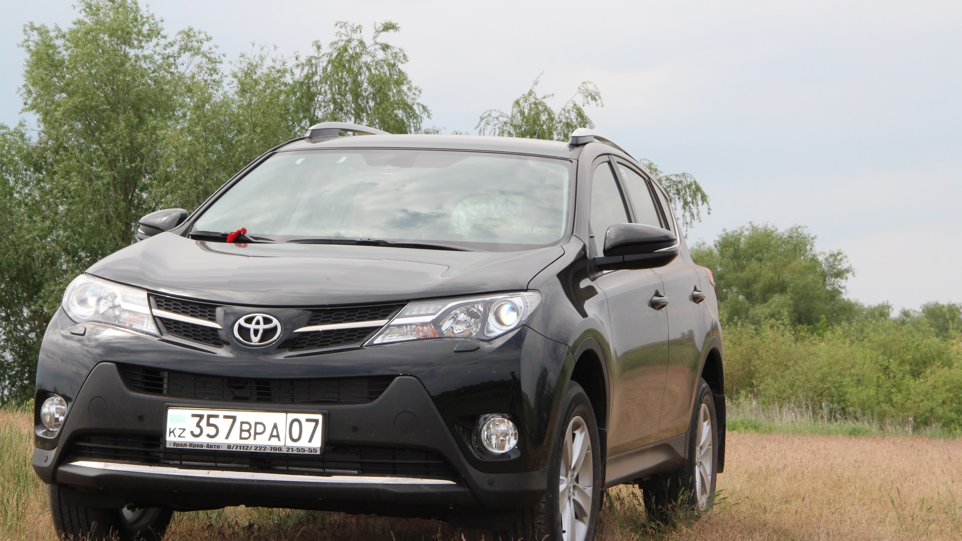 Toyota RAV4 (IV) 2.0 бензиновый 2014 | Darth Vader на DRIVE2