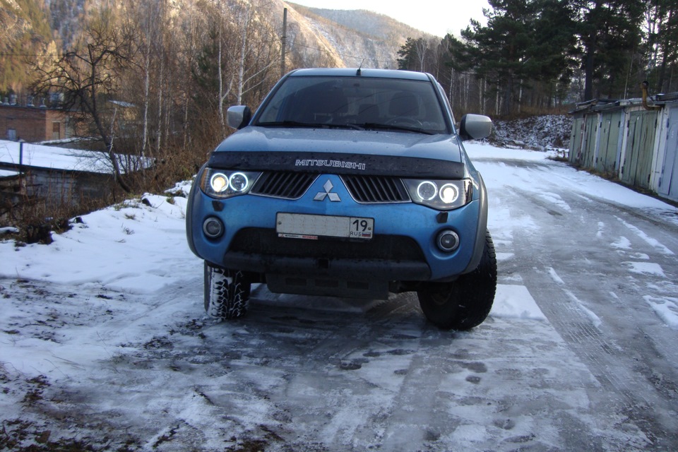 Фара Митсубиси Л200 Купить