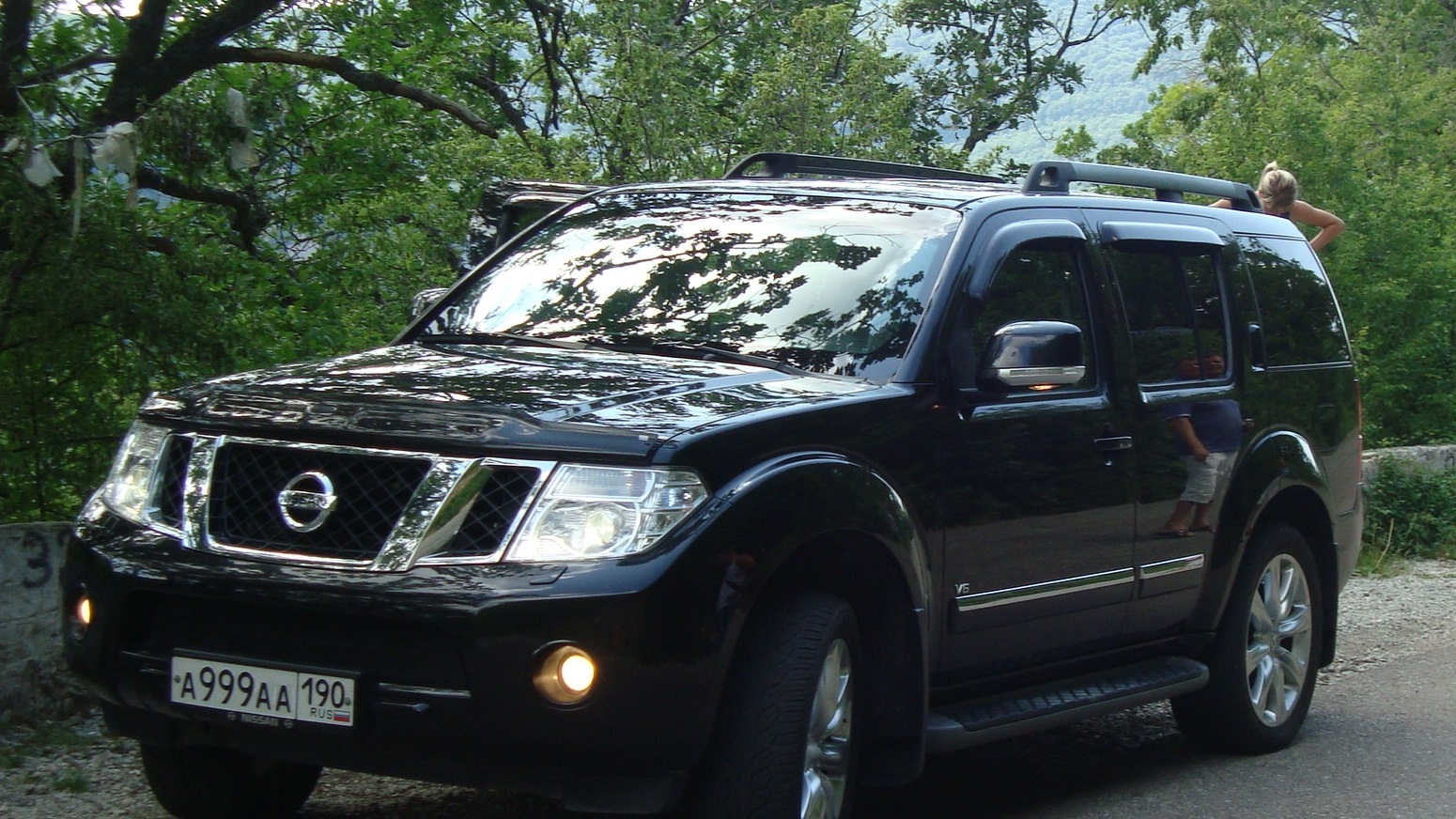 Патфайндер 2010г. Патфайндер 3. Nissan Pathfinder 2010. Nissan Pathfinder 3. Ниссан Патфайндер гос номер.