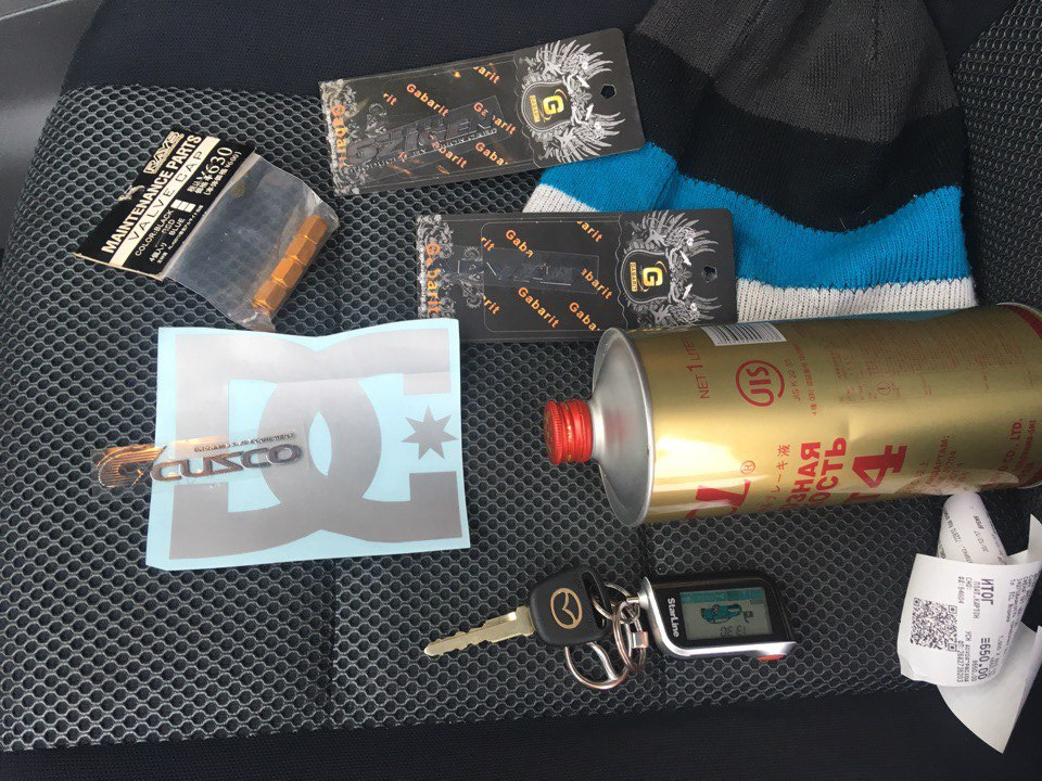 11. Замена тормозной жидкости, тугое сцепление и японская dot-III в ...