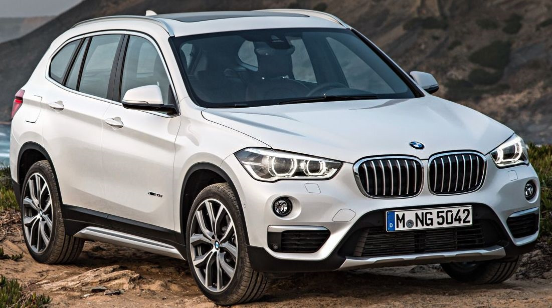 BMW x1 sdrive18i. BMW x1 xdrive20i. BMW x1 новый кузов. Переднеприводные БМВ.