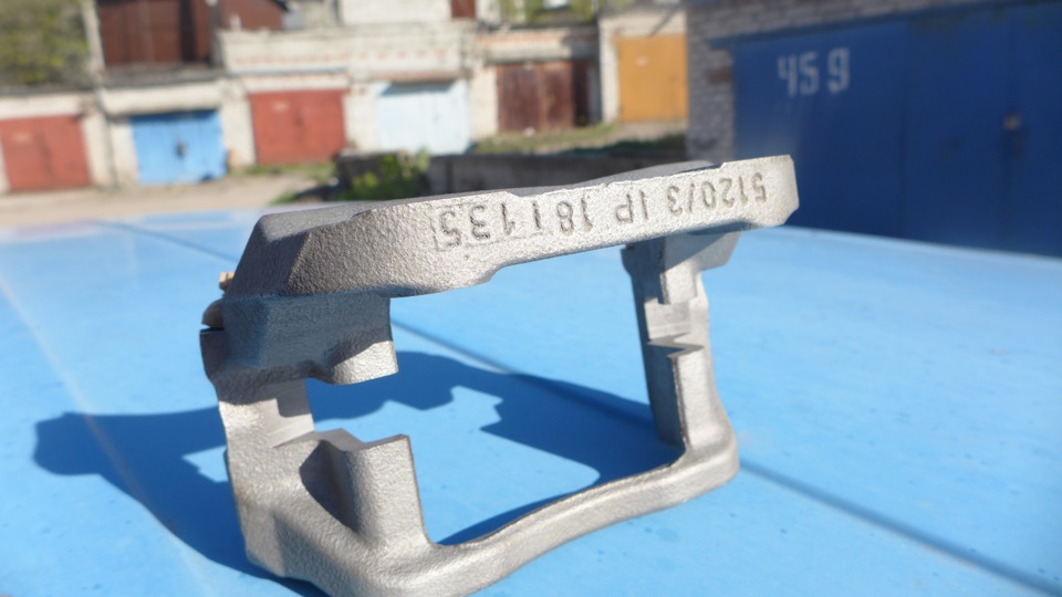 Установка суппортов Renault Logan. Часть 2. — ИЖ 2125, 1,6 л, 1995 года ...