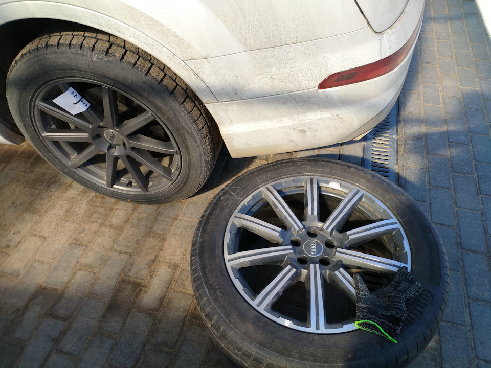 Как менять колеса на Audi Q7 4M — Audi Q7 (2G), 3 л, 2017 года ...