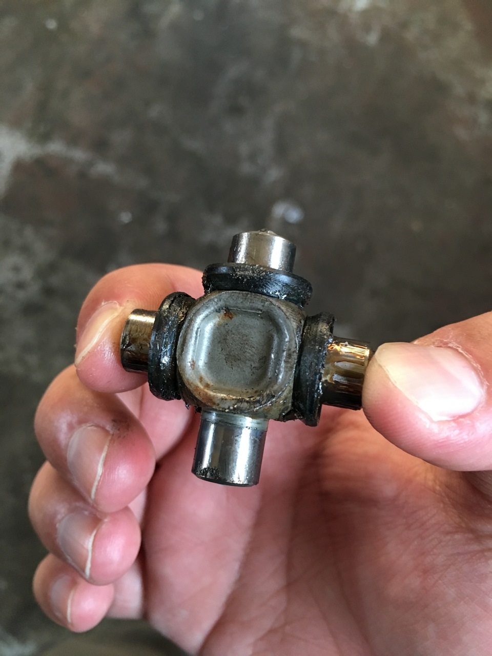 Замена крестовины на руле — Lexus RX (2G), 3,5 л, 2007 года | визит на ...