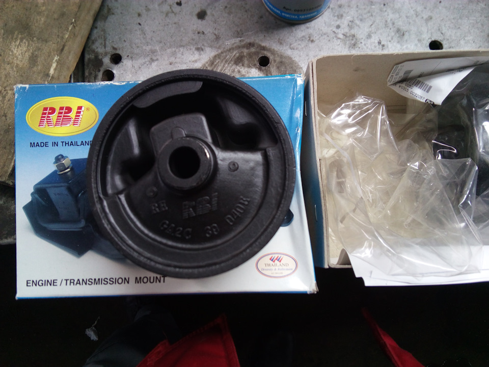 Замена распылителей форсунок и сайлентблоков подушек двигателя — Jeep ...