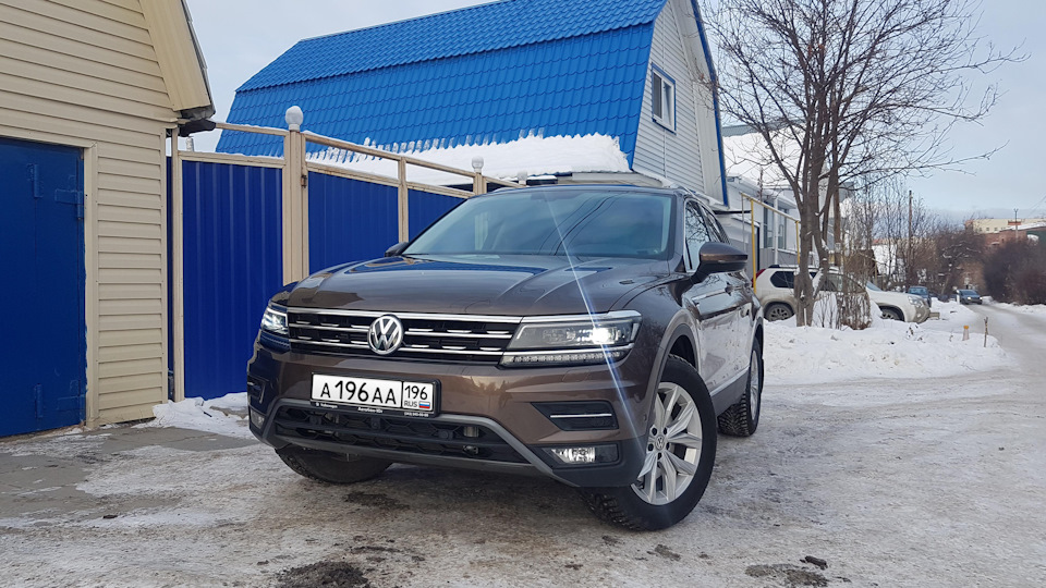 Volkswagen tiguan коричневый