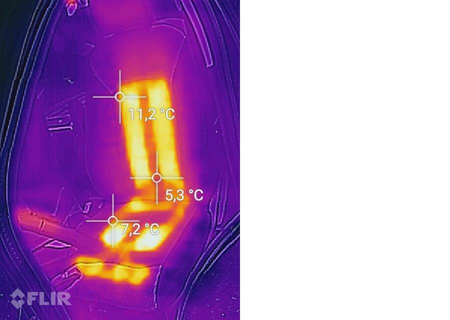 Распределение температуры при подогреве сидений. — Ford EcoSport, 1,6 л ...
