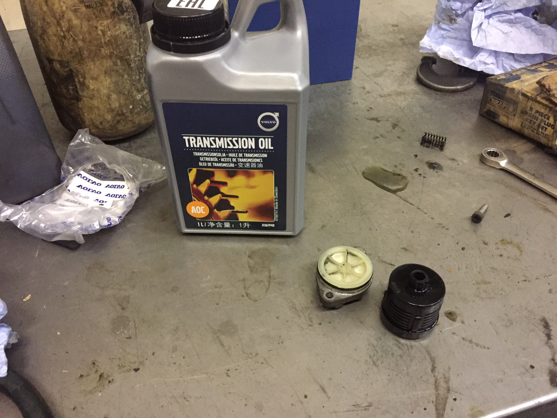 Муфта халдекс вольво хс40. Заливная пробка халдекс volvo xc90. Халдекс вольво. Заливная пробка халдекс хс90. Муфта haldex volvo s60.