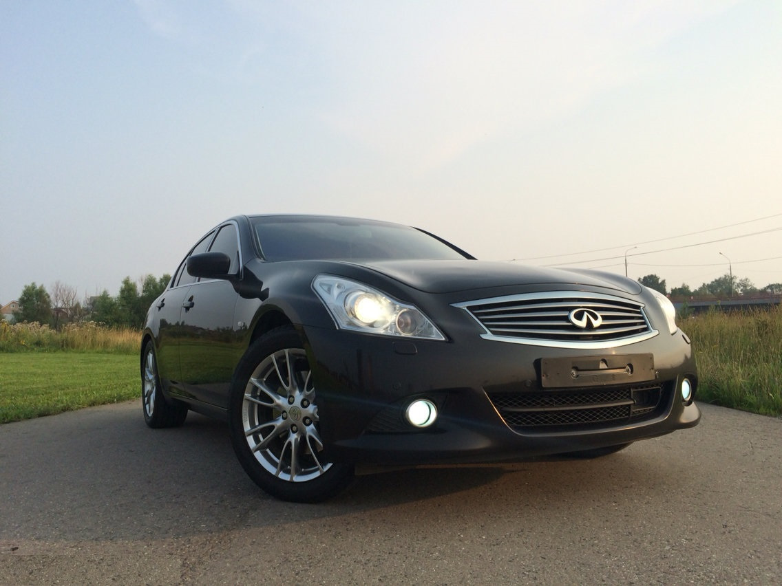 Infiniti g25 фото