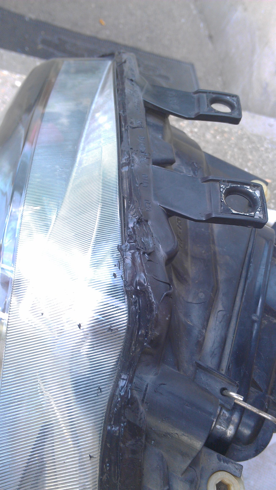 Швы обработать черным герметиком, для предотвращения попадания влаги — SEAT Ibiza (6L)