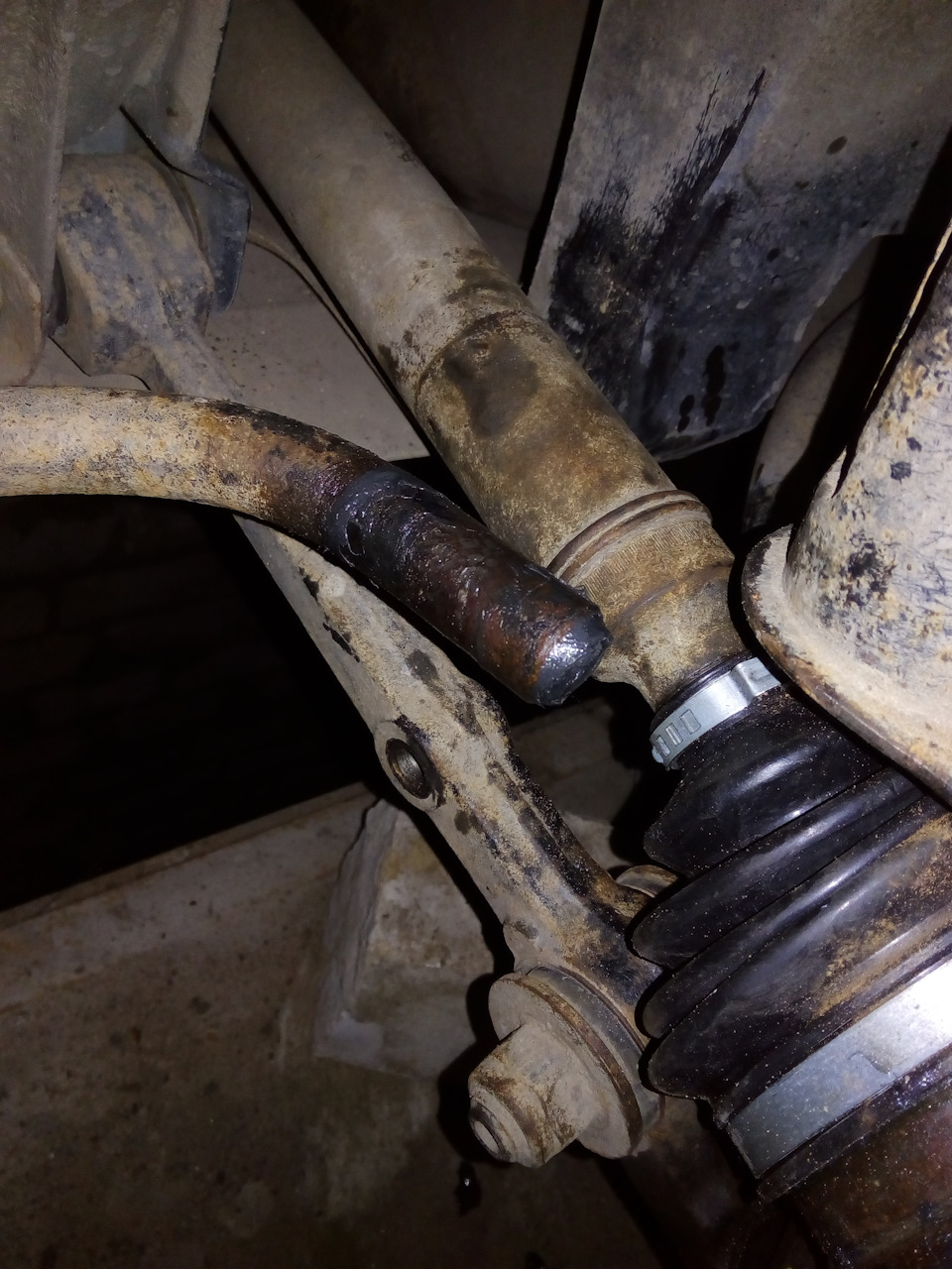 "яйца" лопнули . замена стоек стабилизатора на усиленные. — Lada Приора ...