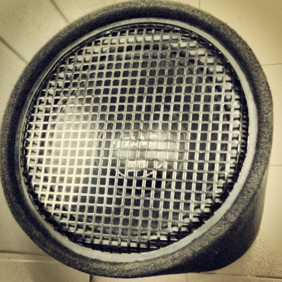 Продам пассивный саб TEAC 1500 W — LADA 21073, 1,5 л., 1996 года ...