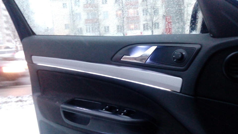 Подсветка водительской двери — Skoda Octavia A5 Mk2, 1,4 л, 2012 года ...