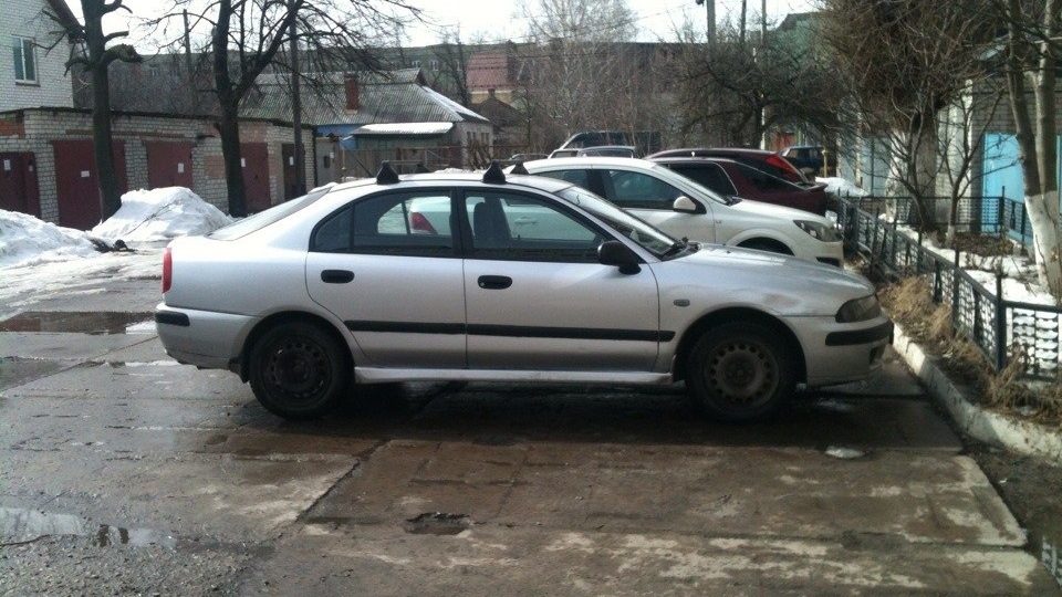 Замена ремней и роликов — Mitsubishi Carisma, 1,6 л, 2002 года ...