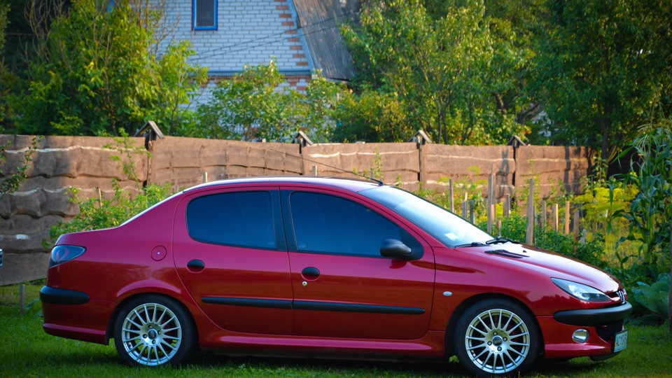 peugeot 206 седан спойлер peugeot 206 седан спойлер