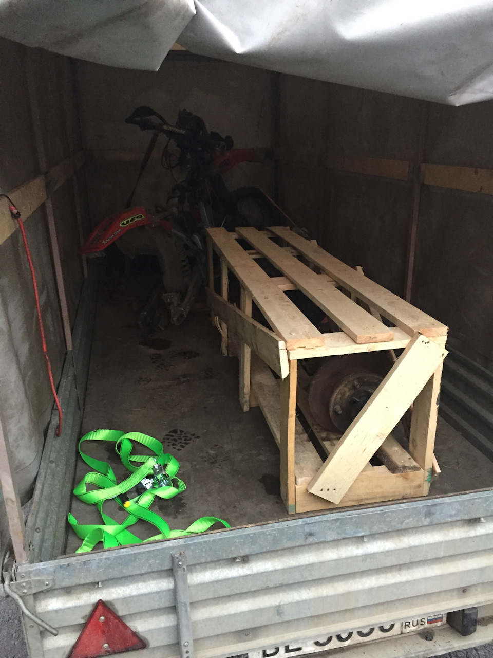 Фото в бортжурнале Land Rover Defender (L315/L316)