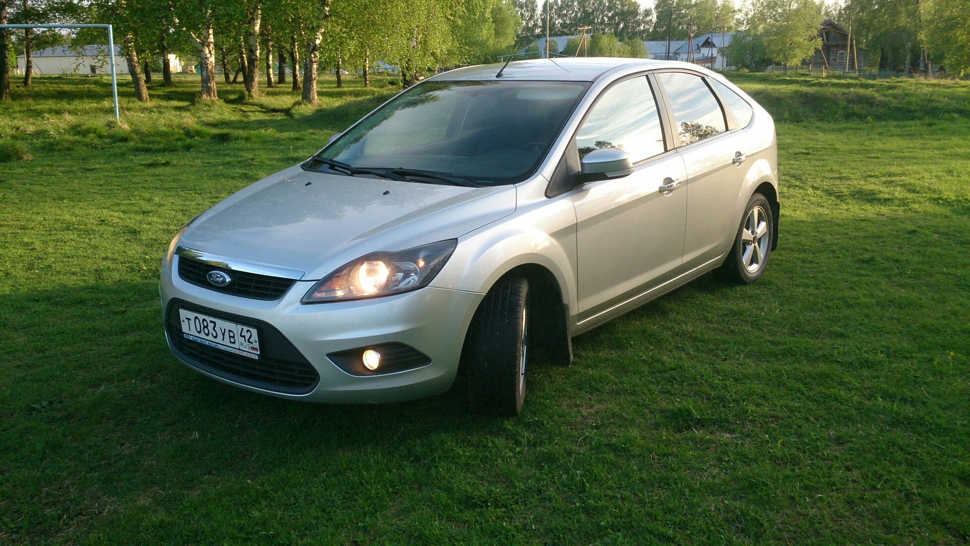 Ford Focus Hatchback 2011