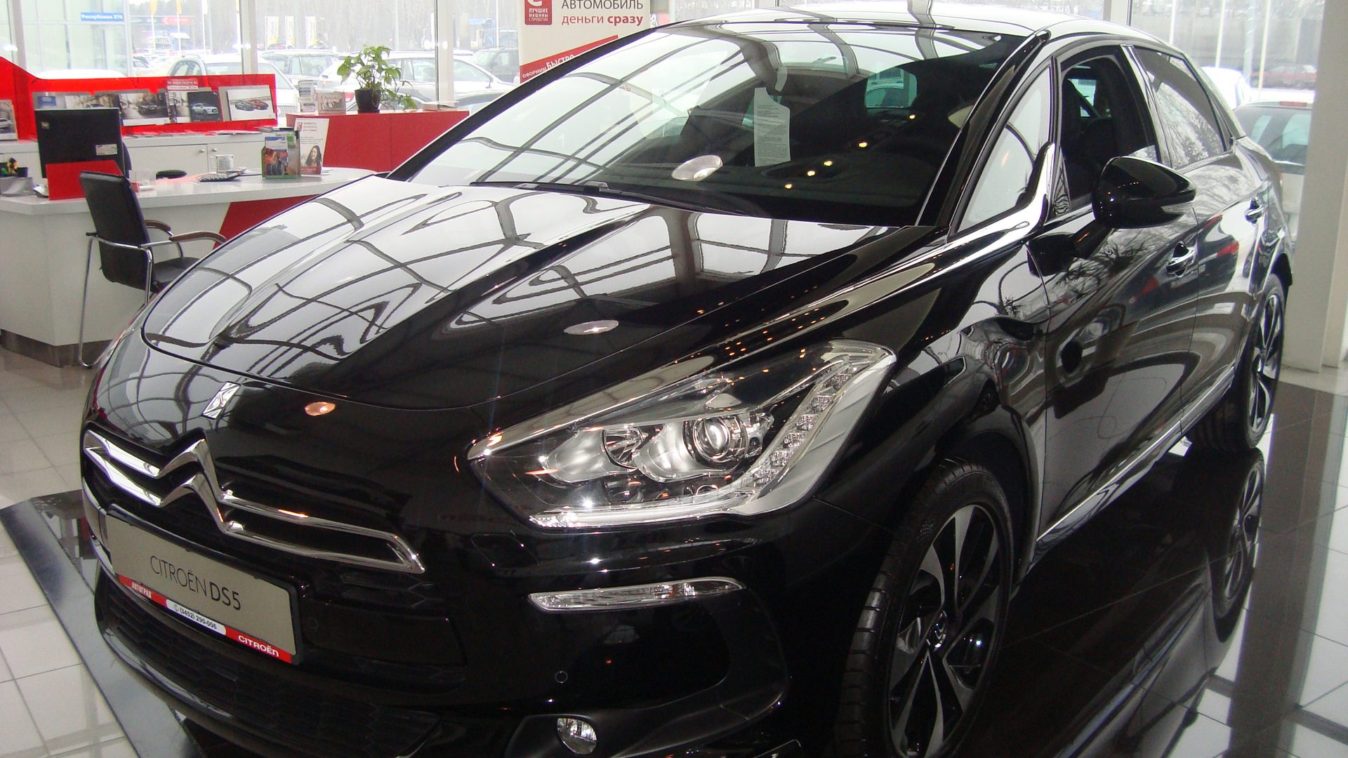 Citroen DS5 1.6 бензиновый 2013 | Чёрный СОМ на DRIVE2