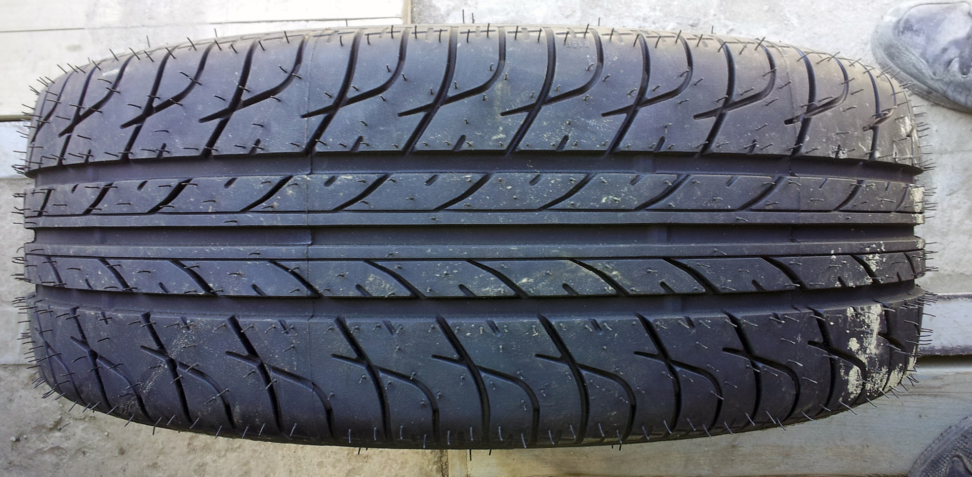 Tigar 205 45 r17. 205/45/17 ILINK snowgripper-1 88v. Tigar Tyres. Автомобильная шина Kormoran Gamma b2 205/45 r17 88w летняя. Автомобильная шина autogrip Grip 2000 205/45 r17 88w летняя.