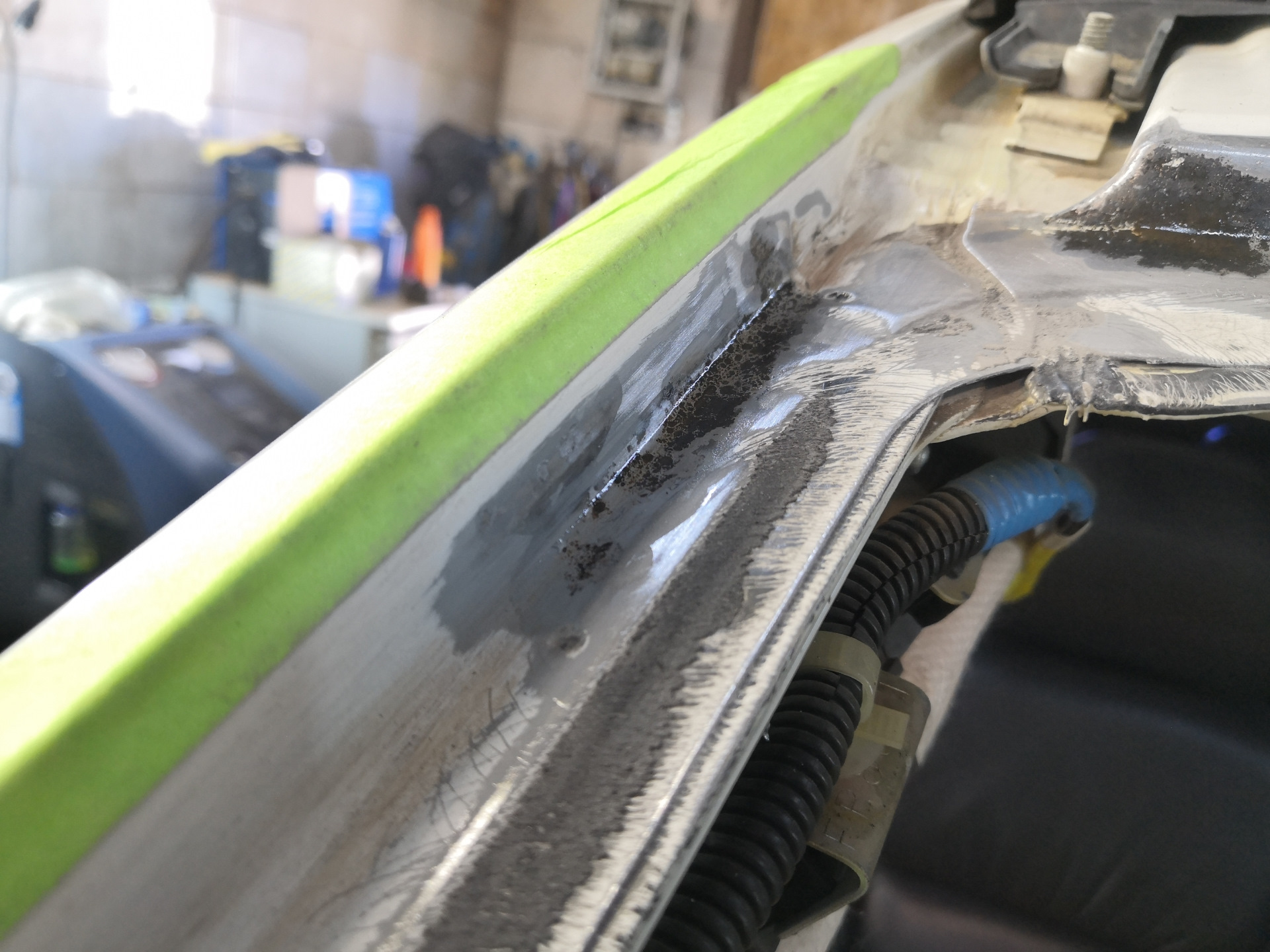 Замена лобового, устранение коррозии. — Honda CR-V (RE), 2,4 л, 2008 ...