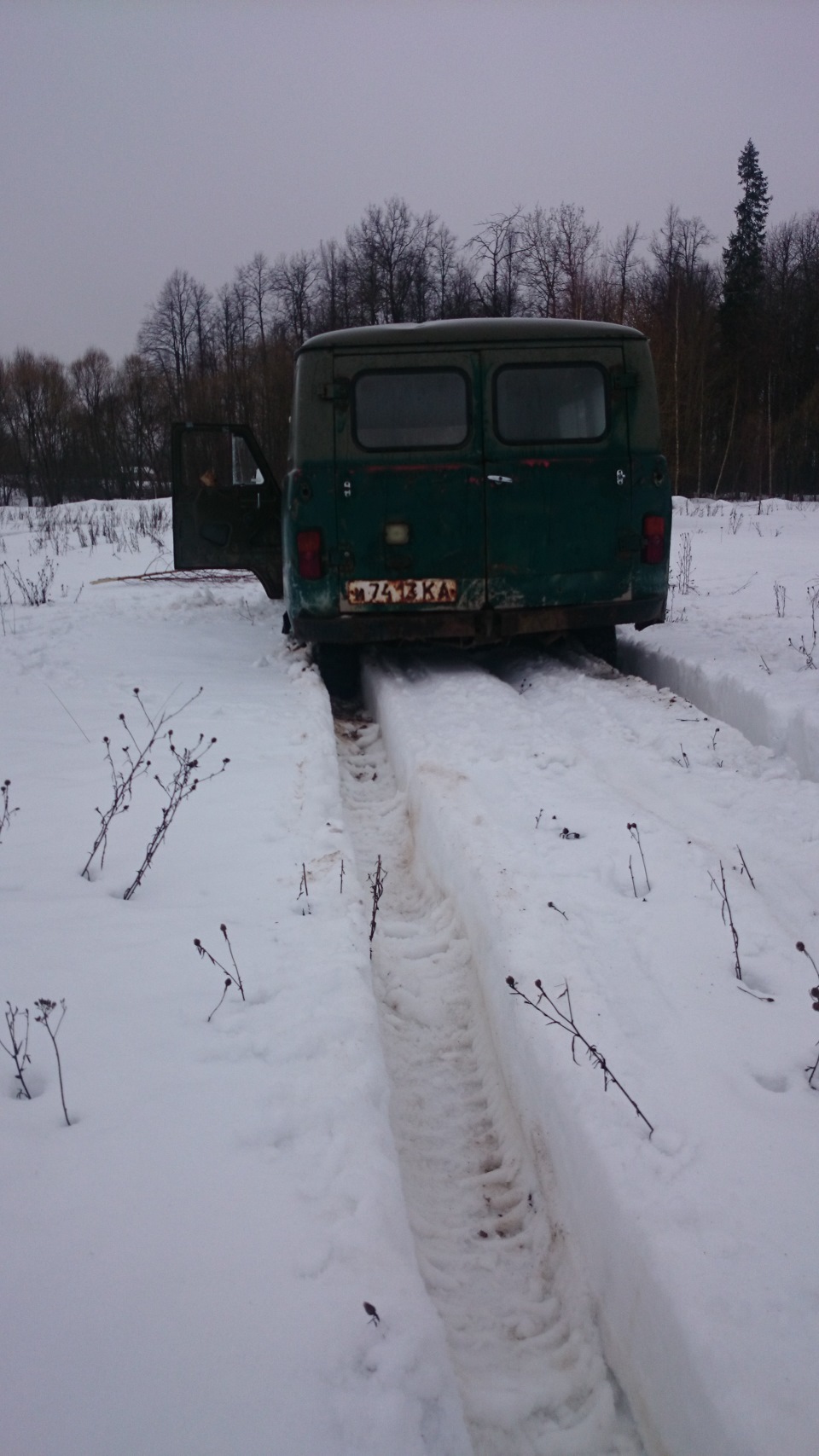 Покатушки на буханке. Подростки… — Сообщество «УАЗоводы» на DRIVE2