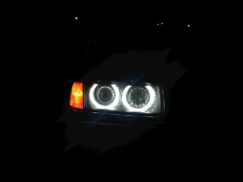 Устранение колхоза в проводке фар и обновление ангельских глазок — BMW ...