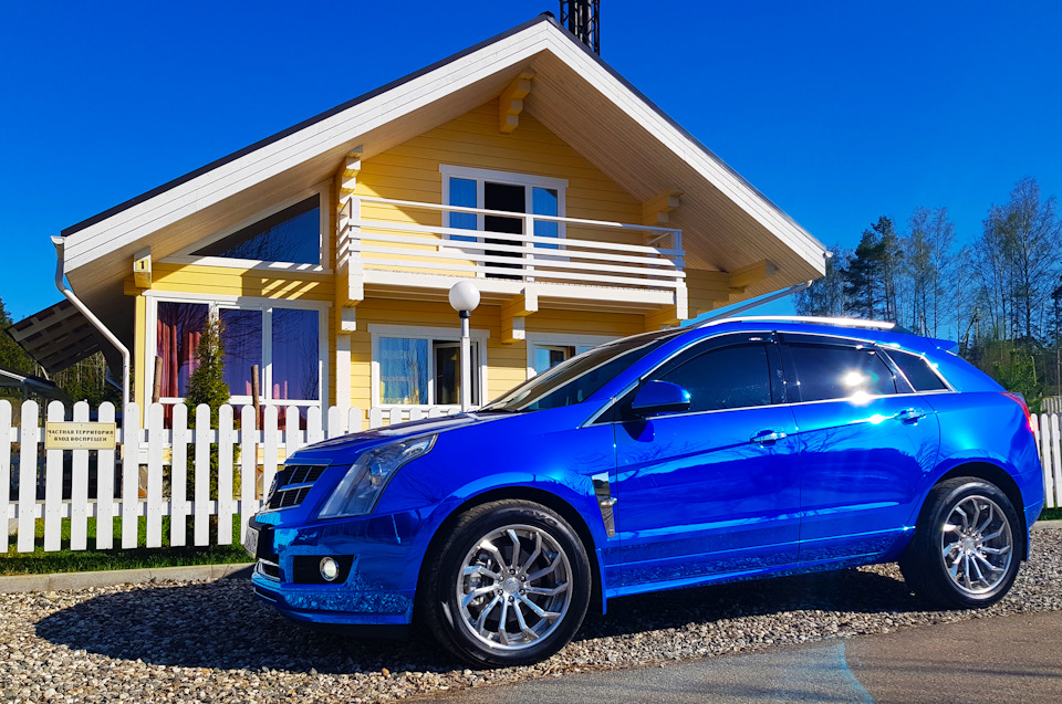 Фото в бортжурнале Cadillac SRX (2G)