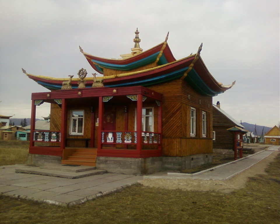 Школа экстремального вождения по-буддийски или \"готовь сани летом ...