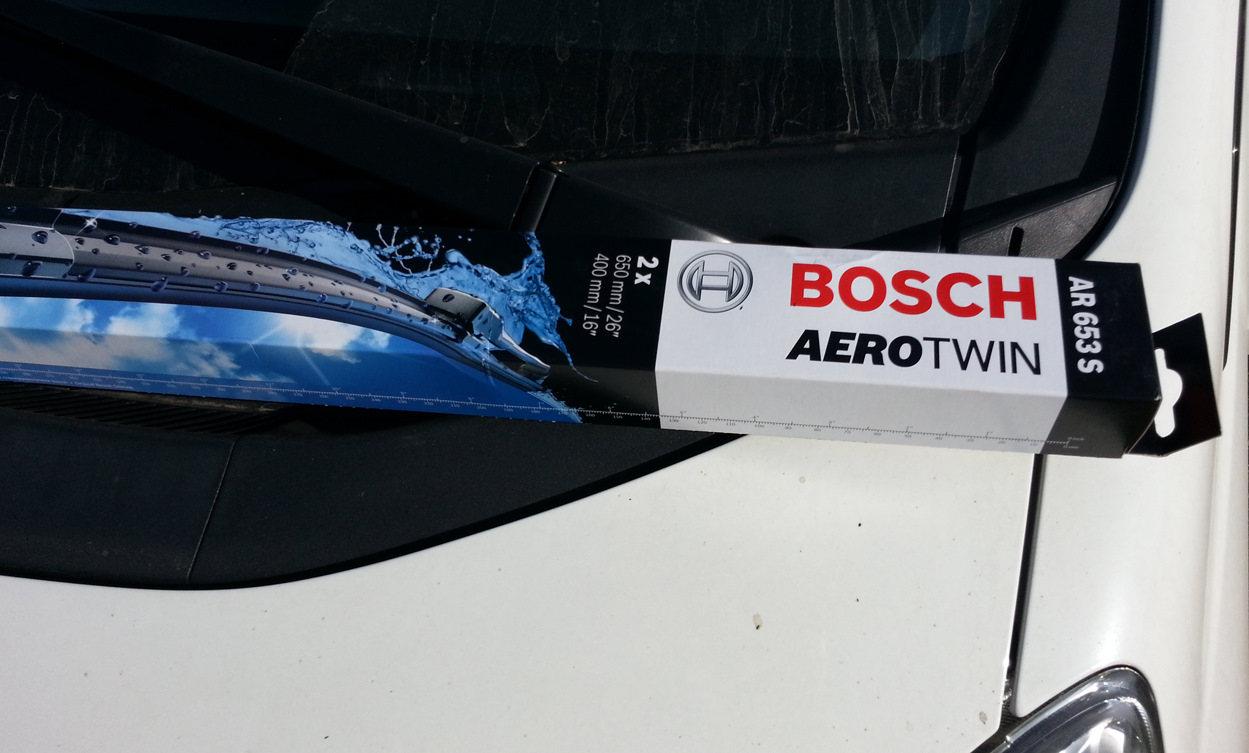 Bosch aerotwin 3. Хонда джаз щетки стеклоочистителя размер. Denso Hybrid или Bosch Aerotwin. Замена дворника Honda Jazz.