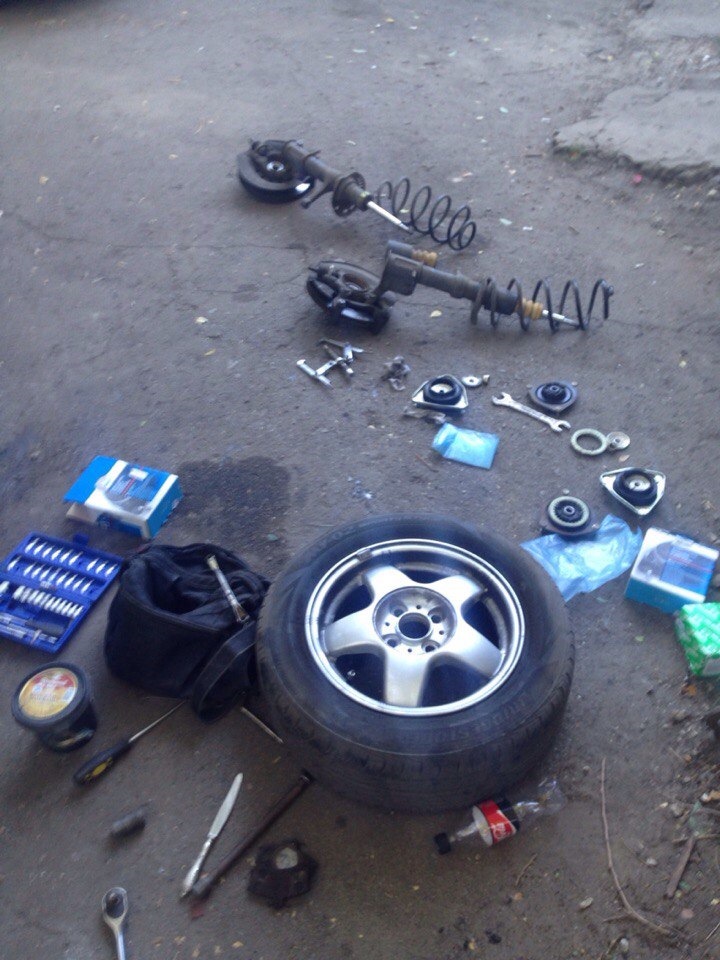 Сказ о замене опорного подшипника — Lada Приора седан, 1,6 л, 2007 года ...