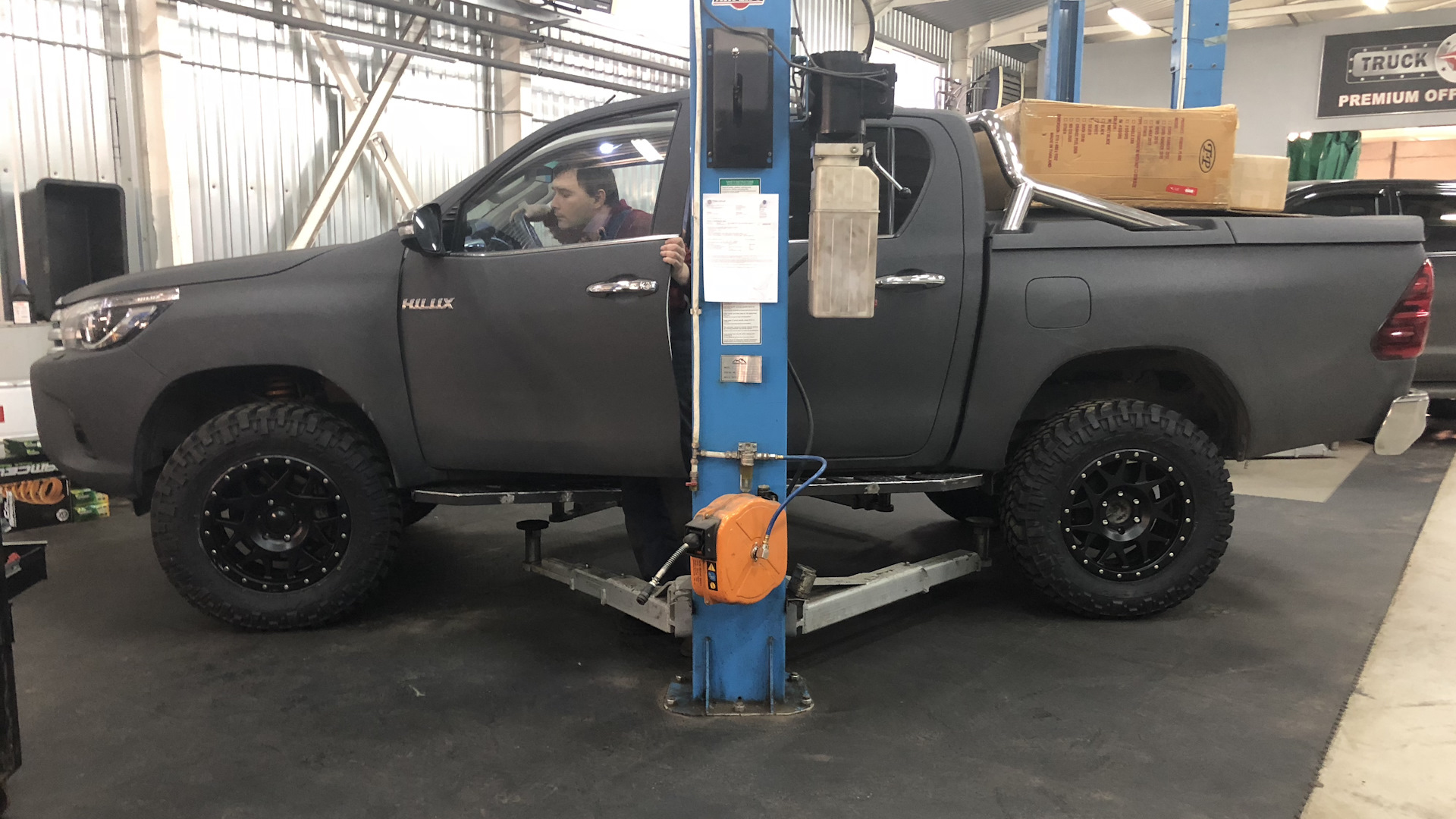 Неисправность bos toyota hilux