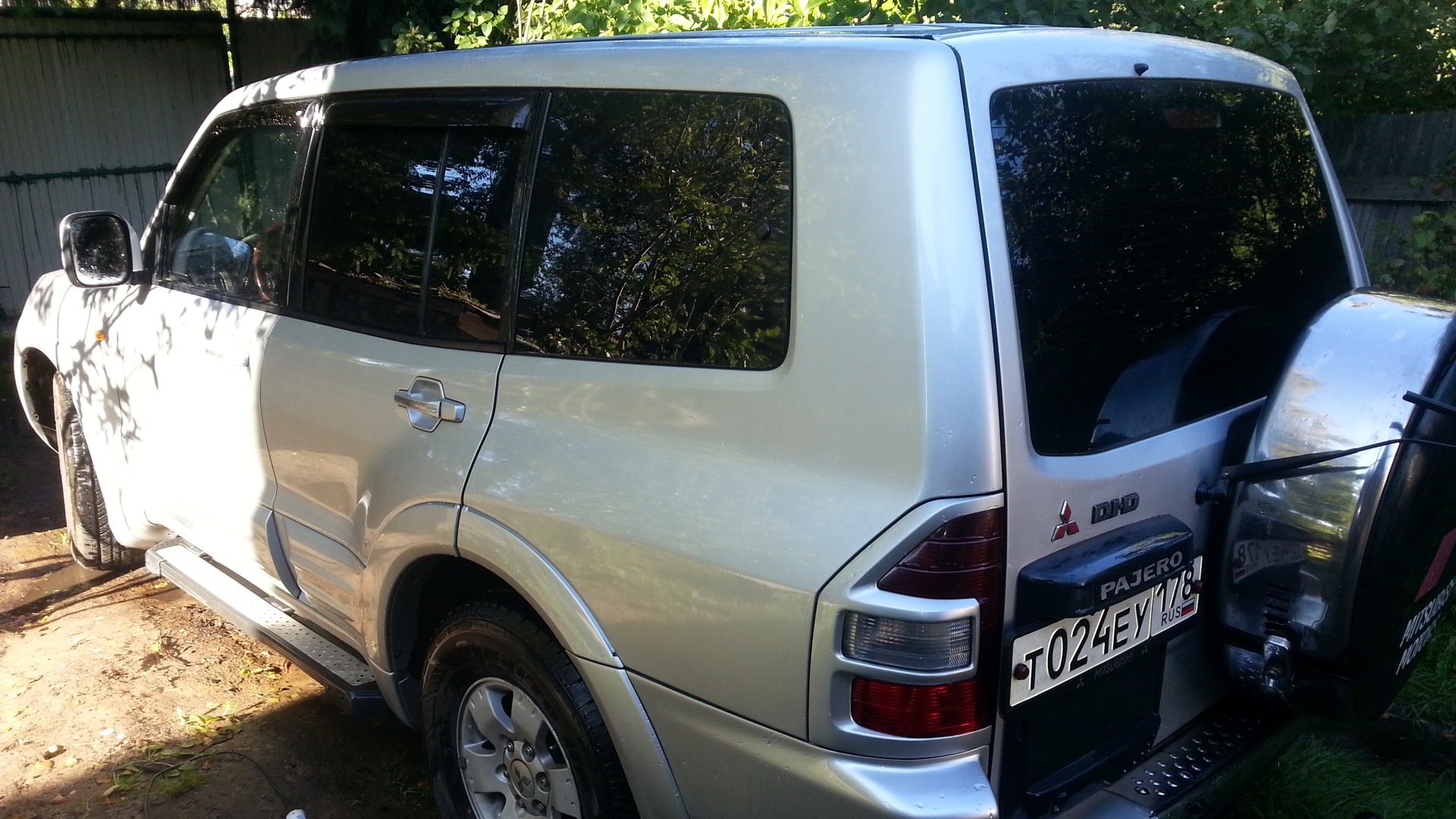 Mitsubishi Pajero (3G) 3.2 дизельный 2001 | Лютый трактор на DRIVE2