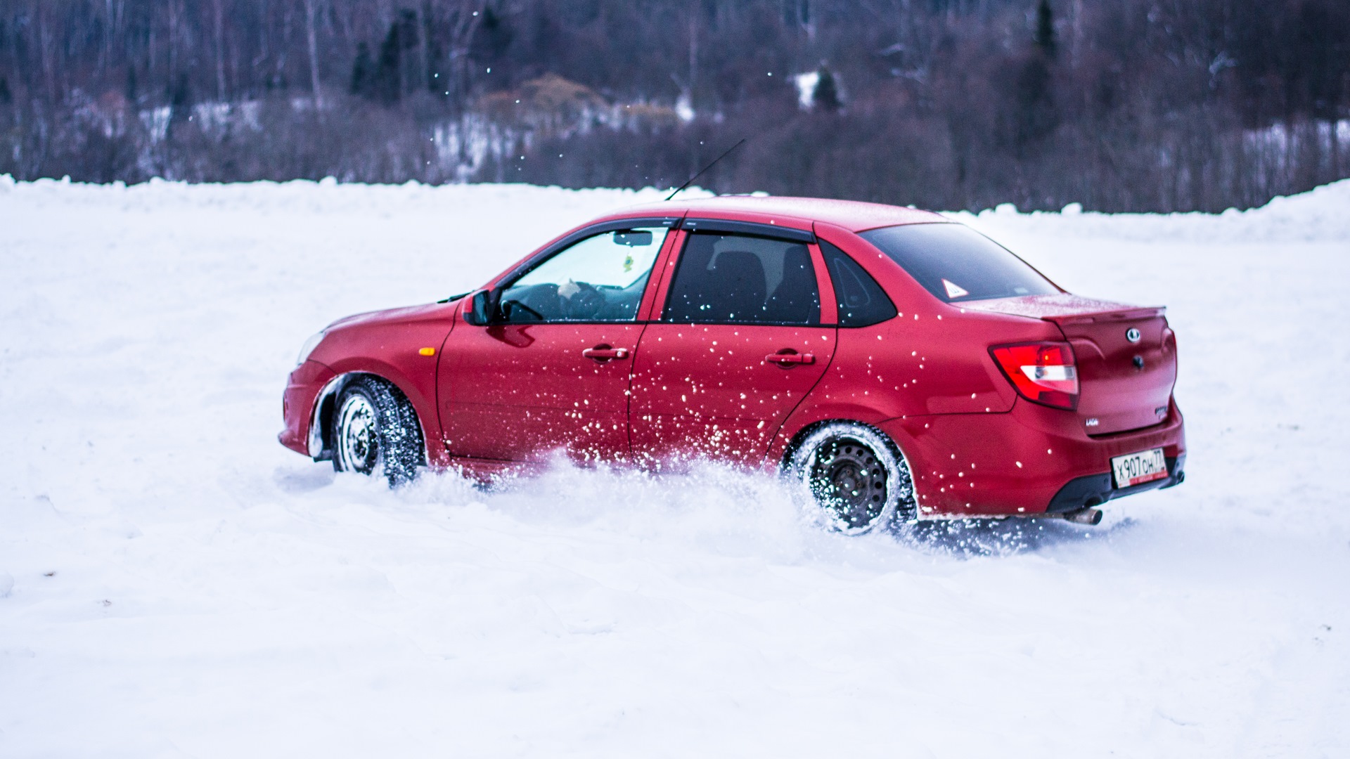 Гранта клуб. Lada Sport зимой.