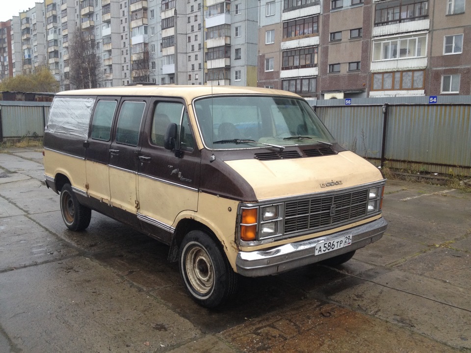 Dodge Ram van 2g