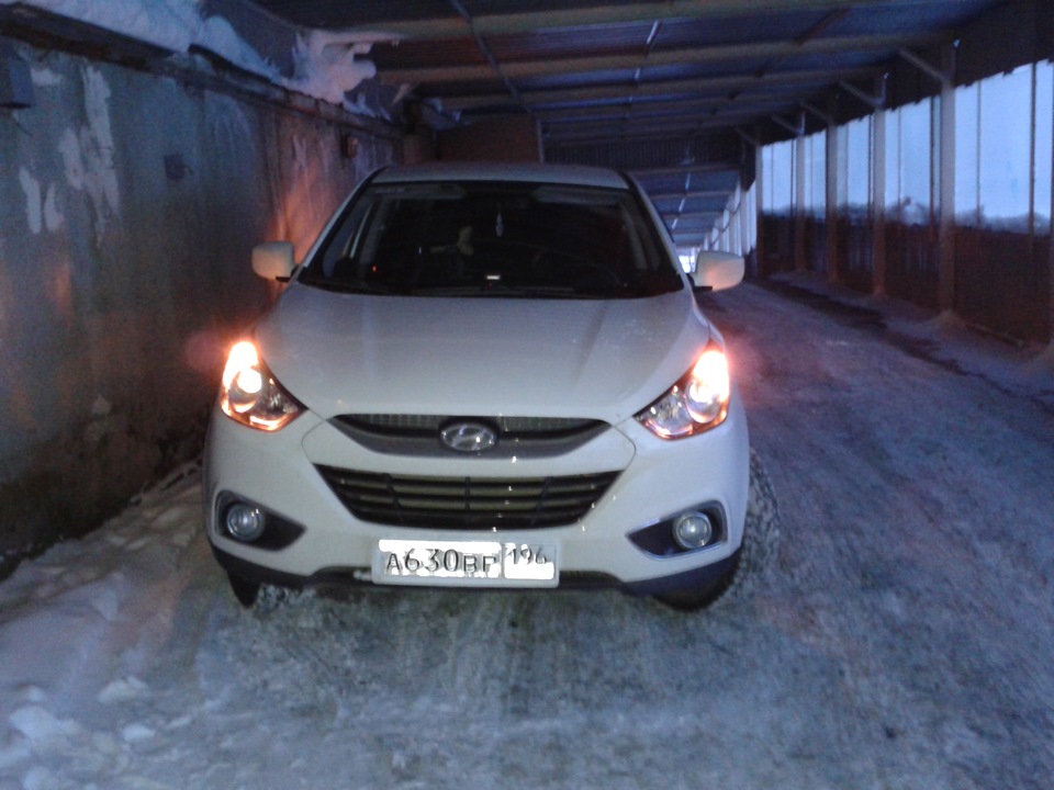 Поворот хендай. Указатель поворота Hyundai ix35. Лампочки для Hyundai ix35 2013г. Хендай ix35 Ближний светодиодные лампа. Динамический поворотник Hyundai ix35.