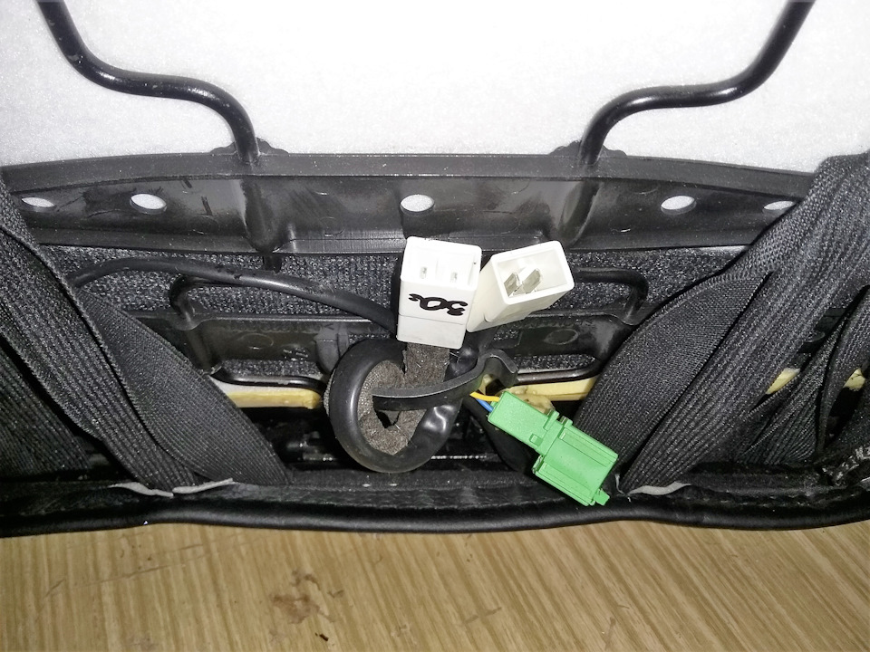 Доработки #4 (подогрев сидений по штатной схеме) - Volkswagen Polo Sedan, 1,6 л,